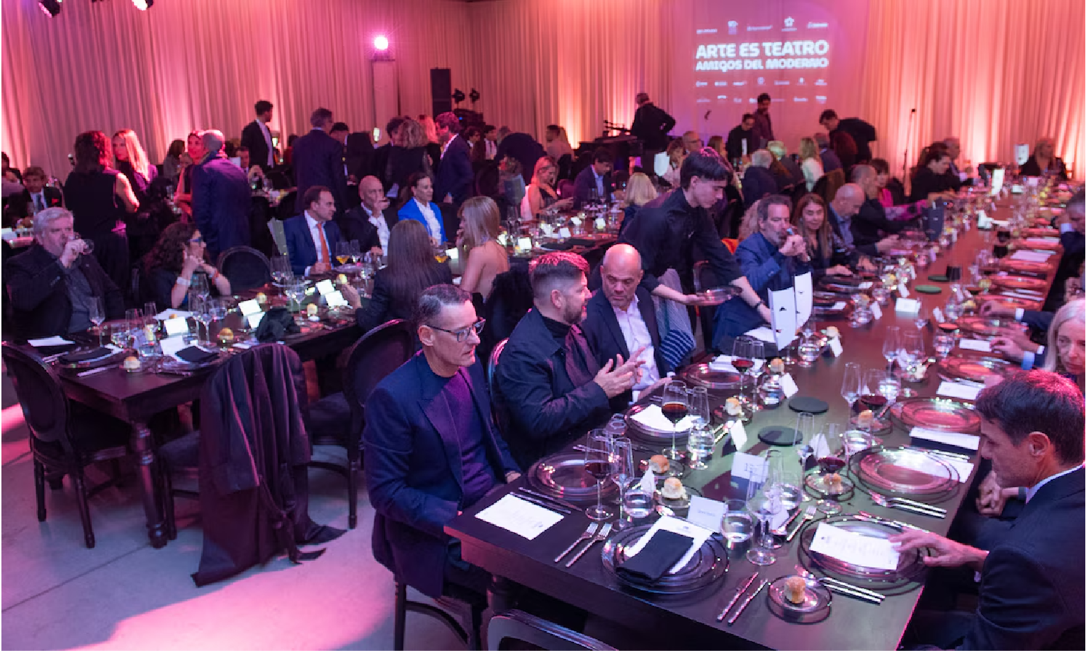 Comida anual 2025 de la Asociación Amigos del Museo de Arte Moderno